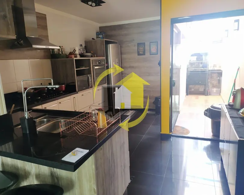 Sobrado com 3 quartos à venda, 140m2 em Penha de França, São Paulo - SP - imagem 5 Foto 5 de Sobrado com 3 quartos à venda, 140m2 em Penha de França, São Paulo - SP