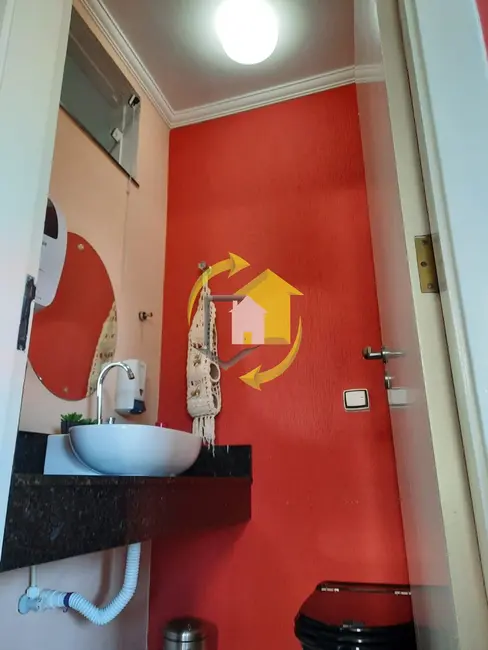 Sobrado com 3 quartos à venda, 225m2 em Vila Matilde, São Paulo - SP - imagem 7 Foto 7 de Sobrado com 3 quartos à venda, 225m2 em Vila Matilde, São Paulo - SP