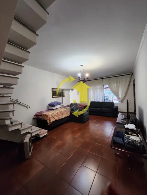 Sobrado com 4 quartos à venda, 138m2 em Parque São Jorge, São Paulo - SP - imagem 4 Foto 4 de Sobrado com 4 quartos à venda, 138m2 em Parque São Jorge, São Paulo - SP