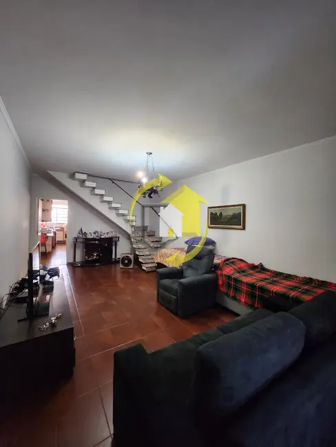 Sobrado com 4 quartos à venda, 138m2 em Parque São Jorge, São Paulo - SP - imagem 5 Foto 5 de Sobrado com 4 quartos à venda, 138m2 em Parque São Jorge, São Paulo - SP