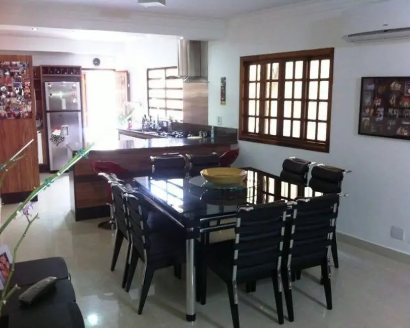 Sobrado com 3 quartos à venda, 140m2 em Jardim Peri Peri, São Paulo - SP - imagem 9 Foto 9 de Sobrado com 3 quartos à venda, 140m2 em Jardim Peri Peri, São Paulo - SP