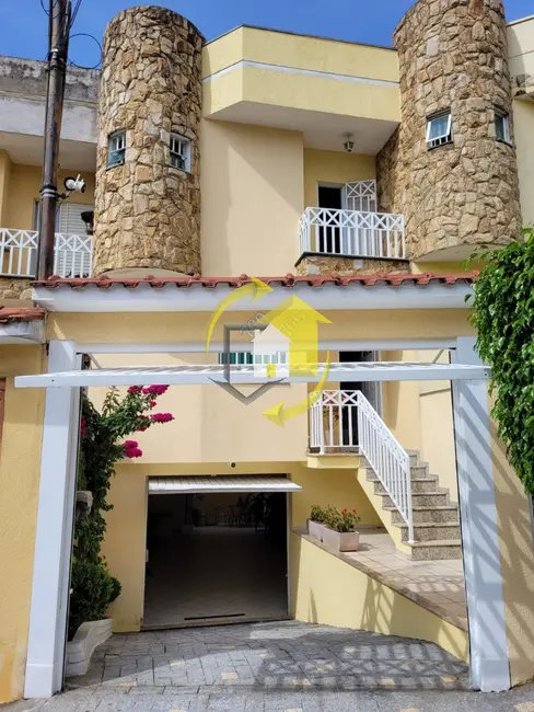 Sobrado com 2 quartos à venda, 137m2 em Vila Guilhermina, São Paulo - SP - imagem 1 Foto 1 de Sobrado com 2 quartos à venda, 137m2 em Vila Guilhermina, São Paulo - SP