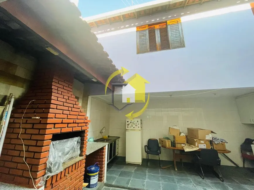 Sobrado com 4 quartos para alugar, 216m2 em Vila Gomes Cardim, São Paulo - SP - imagem 7 Foto 7 de Sobrado com 4 quartos para alugar, 216m2 em Vila Gomes Cardim, São Paulo - SP