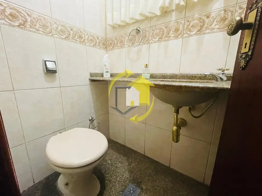 Sobrado com 4 quartos para alugar, 216m2 em Vila Gomes Cardim, São Paulo - SP - imagem 3 Foto 3 de Sobrado com 4 quartos para alugar, 216m2 em Vila Gomes Cardim, São Paulo - SP