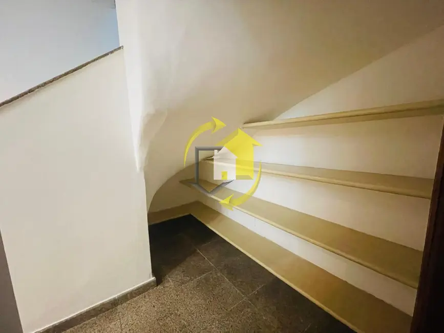 Foto 2 de Sobrado com 4 quartos para alugar, 216m2 em Vila Gomes Cardim, São Paulo - SP