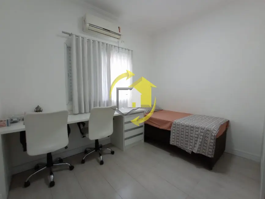 Sobrado com 3 quartos à venda, 300m2 em Vila Gomes Cardim, São Paulo - SP - imagem 8 Foto 8 de Sobrado com 3 quartos à venda, 300m2 em Vila Gomes Cardim, São Paulo - SP