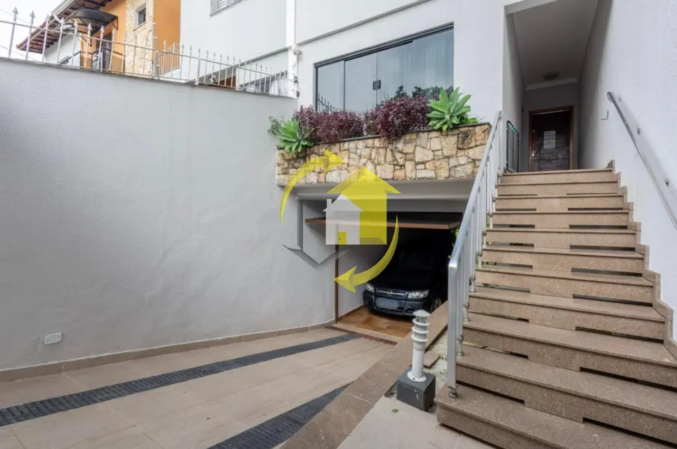 Sobrado com 3 quartos à venda, 171m2 em São Paulo - SP - imagem 1 Foto 1 de Sobrado com 3 quartos à venda, 171m2 em São Paulo - SP