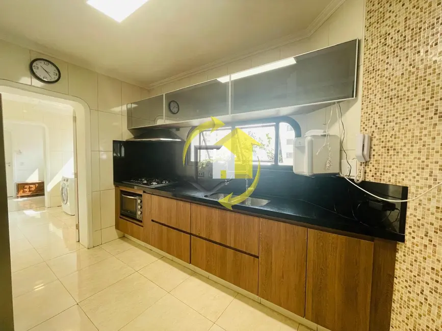 Foto 2 de Apartamento com 3 quartos para alugar, 165m2 em Vila Regente Feijó, São Paulo - SP