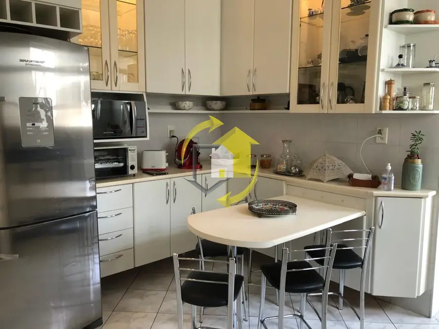 Foto 4 de Apartamento com 3 quartos para alugar, 138m2 em Consolação, São Paulo - SP