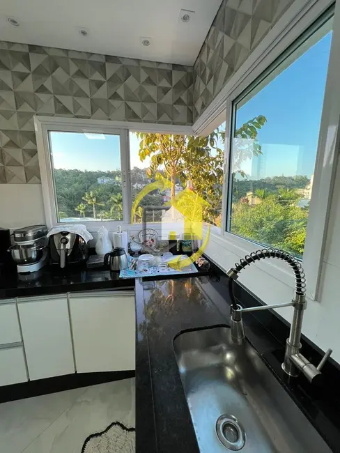 Foto 4 de Sobrado com 5 quartos à venda, 489m2 em Aruja - SP