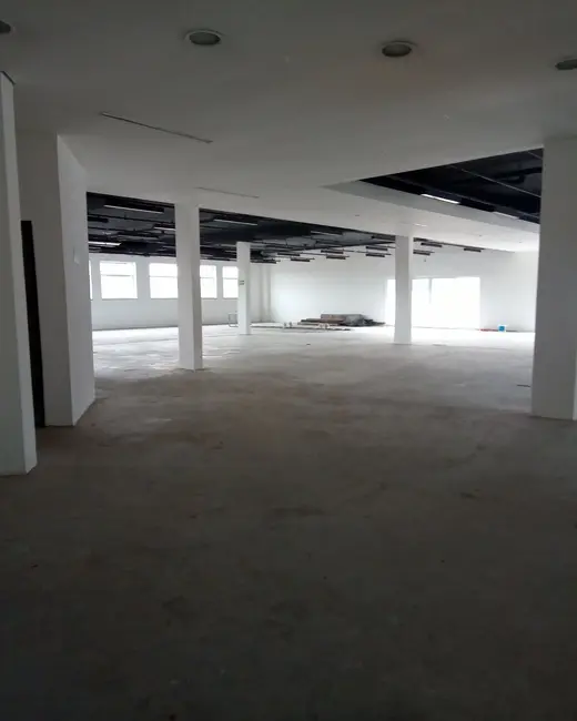 Foto 9 de Sala Comercial para alugar, 724m2 em Vila Carrão, São Paulo - SP