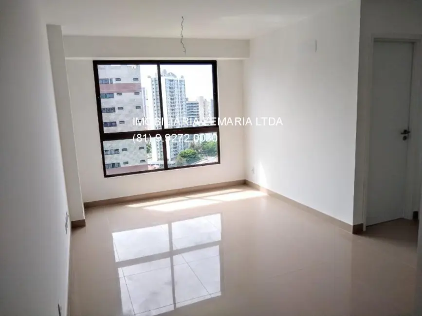 Foto 2 de Apartamento com 1 quarto à venda, 33m2 em Parnamirim, Recife - PE