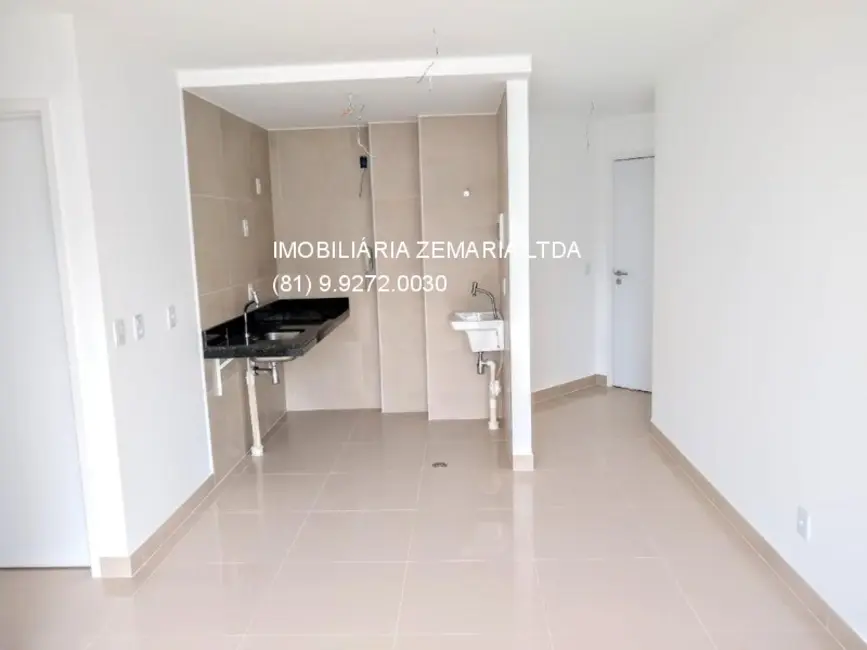 Foto 3 de Apartamento com 1 quarto à venda, 33m2 em Parnamirim, Recife - PE