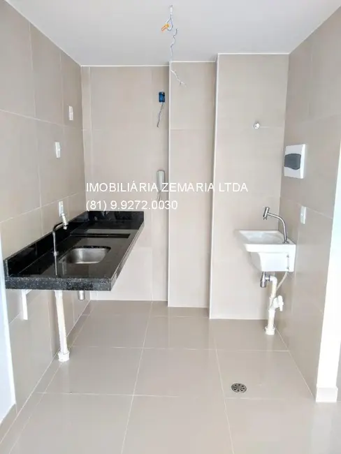 Foto 4 de Apartamento com 1 quarto à venda, 33m2 em Parnamirim, Recife - PE