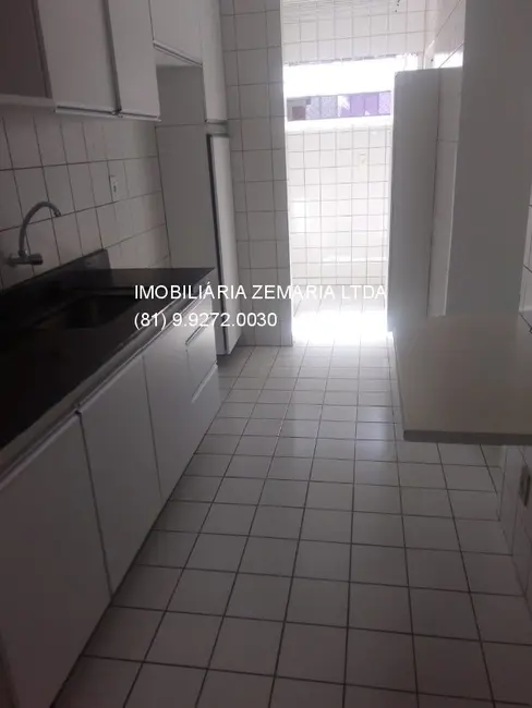 Foto 8 de Apartamento com 2 quartos à venda, 75m2 em Madalena, Recife - PE