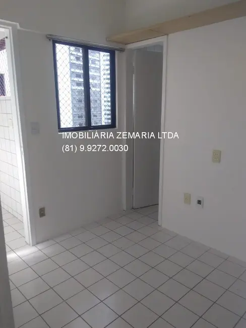 Foto 4 de Apartamento com 2 quartos à venda, 75m2 em Madalena, Recife - PE
