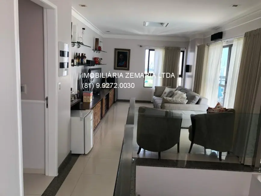 Foto 2 de Apartamento com 5 quartos à venda, 374m2 em Casa Forte, Recife - PE