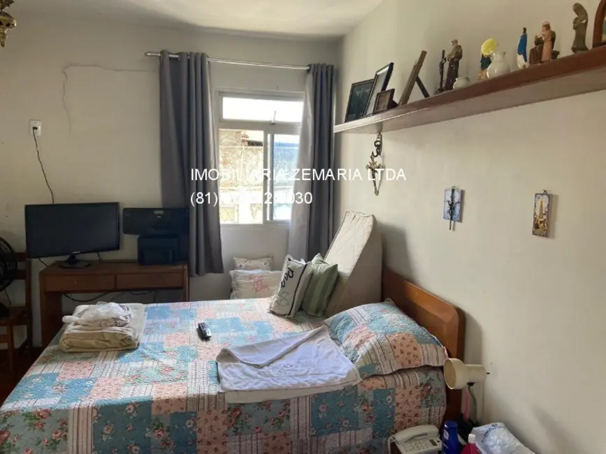 Foto 9 de Apartamento com 3 quartos à venda, 130m2 em Espinheiro, Recife - PE