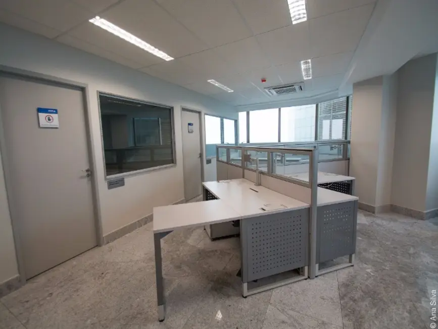 Foto 4 de Sala Comercial para alugar, 640m2 em Pina, Recife - PE