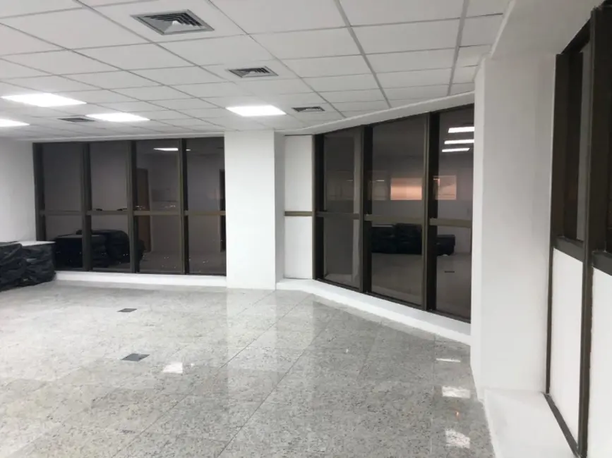 Foto 2 de Sala Comercial para alugar, 67m2 em Pina, Recife - PE