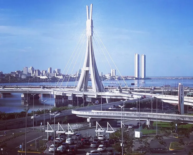 Sala Comercial para alugar, 160m2 em Pina, Recife - PE - imagem 2 Foto 2 de Sala Comercial para alugar, 160m2 em Pina, Recife - PE