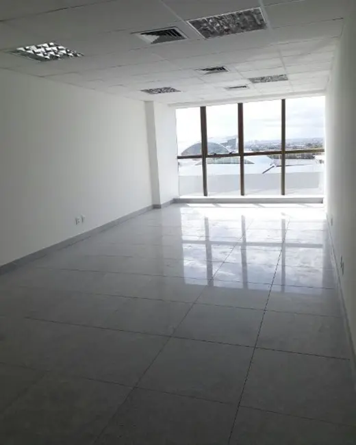 Foto 3 de Sala Comercial para alugar, 36m2 em Pina, Recife - PE