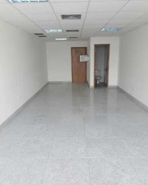 Foto 1 de Sala Comercial à venda e para alugar, 36m2 em Pina, Recife - PE