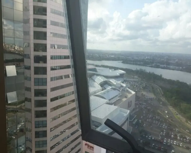 Foto 1 de Sala Comercial para alugar, 31m2 em Pina, Recife - PE