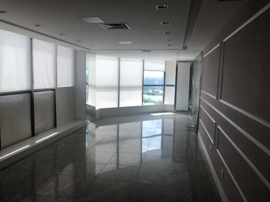 Foto 1 de Sala Comercial para alugar, 43m2 em Pina, Recife - PE