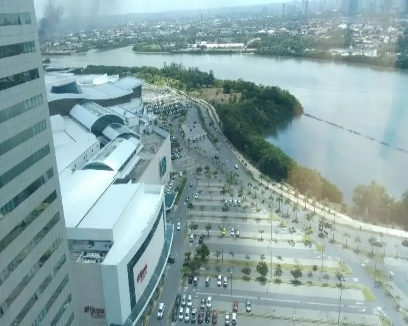 Foto 5 de Sala Comercial para alugar, 31m2 em Pina, Recife - PE