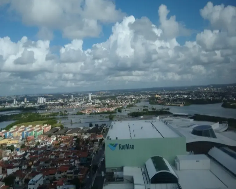 Foto 2 de Sala Comercial à venda e para alugar, 31m2 em Pina, Recife - PE