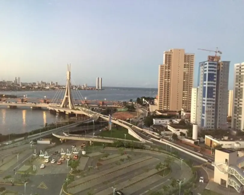 Foto 1 de Sala Comercial à venda e para alugar, 31m2 em Pina, Recife - PE