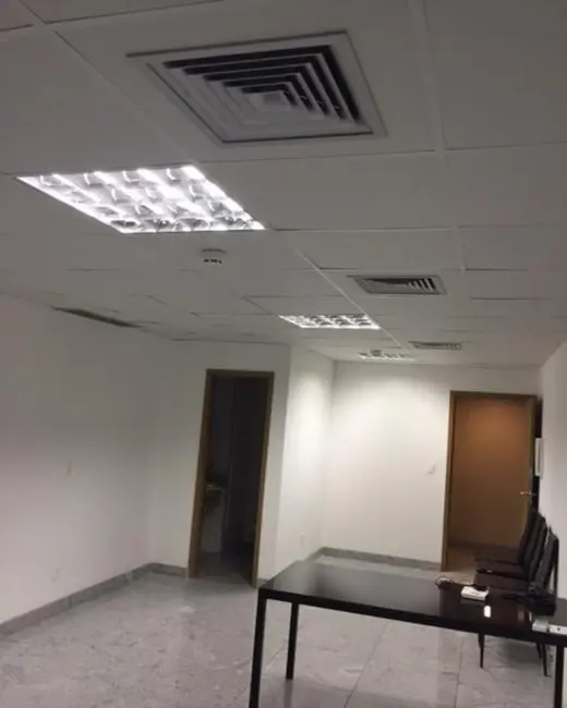 Foto 4 de Sala Comercial à venda e para alugar, 31m2 em Pina, Recife - PE