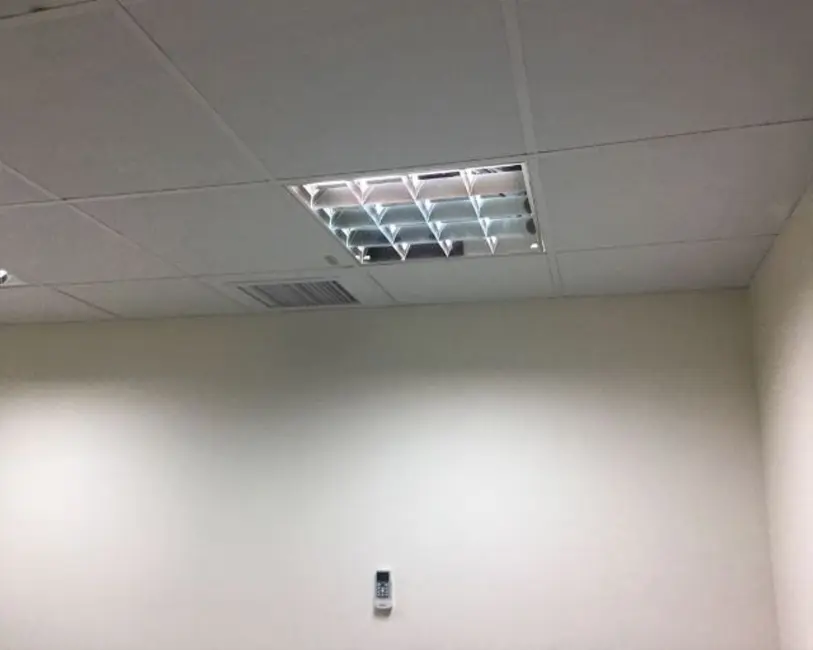 Foto 3 de Sala Comercial para alugar, 44m2 em Pina, Recife - PE