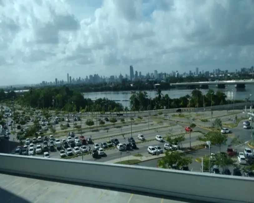 Foto 3 de Sala Comercial para alugar, 160m2 em Pina, Recife - PE