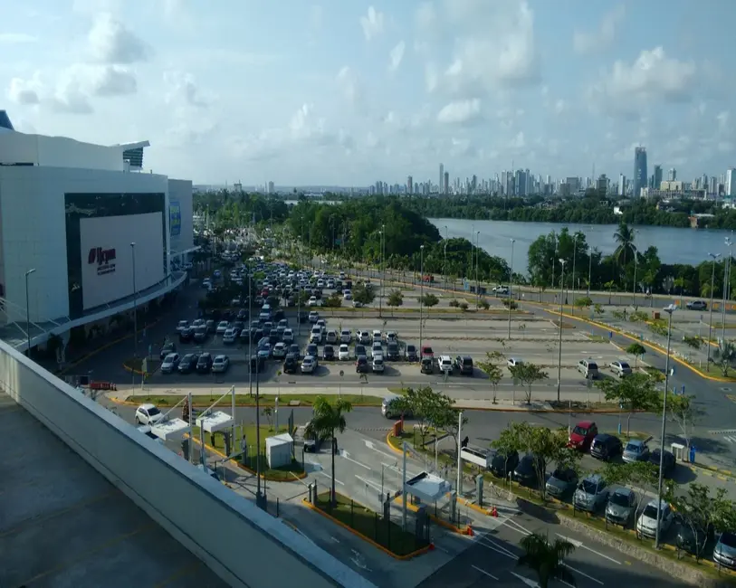 Foto 3 de Sala Comercial à venda e para alugar, 31m2 em Pina, Recife - PE
