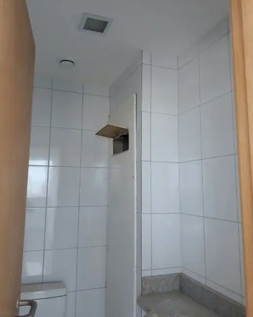 Foto 4 de Sala Comercial para alugar, 37m2 em Pina, Recife - PE