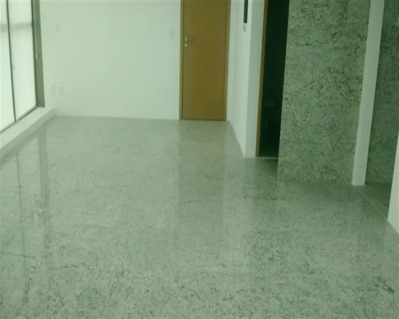 Foto 1 de Sala Comercial para alugar, 37m2 em Pina, Recife - PE