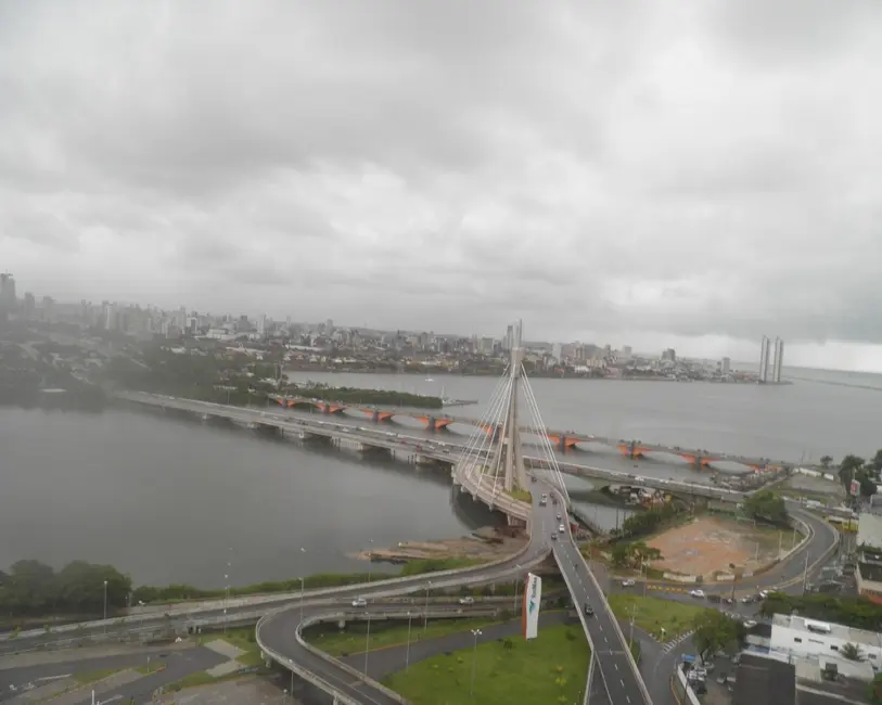 Foto 1 de Sala Comercial para alugar, 36m2 em Pina, Recife - PE