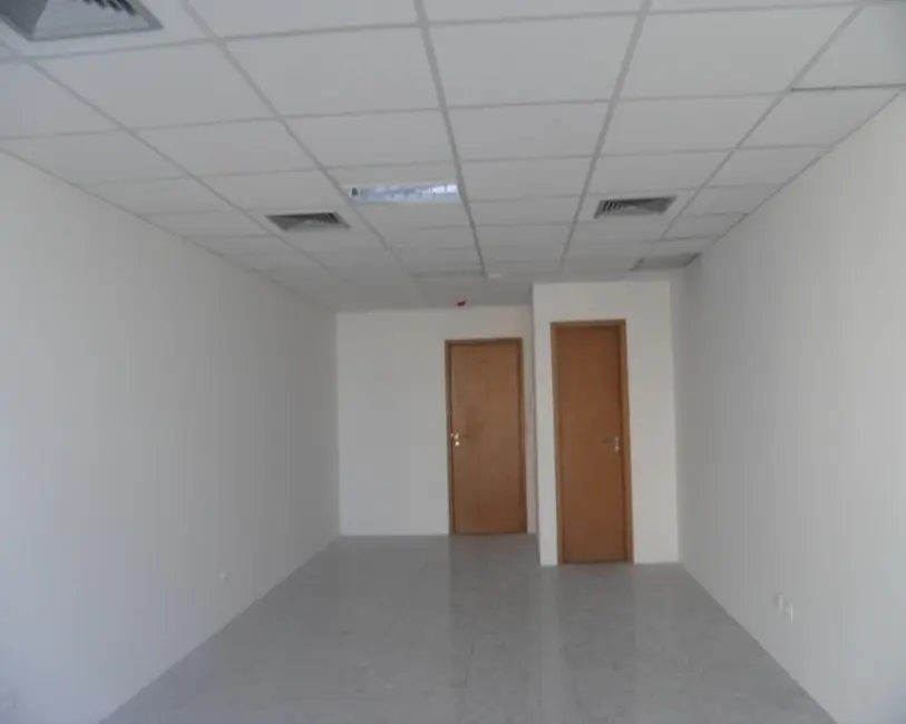 Foto 2 de Sala Comercial para alugar, 36m2 em Pina, Recife - PE