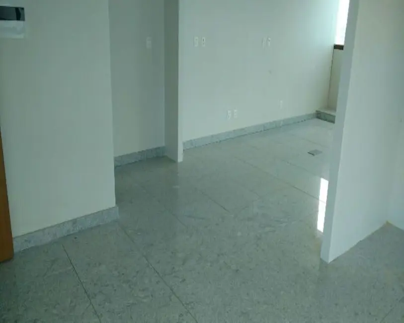 Foto 2 de Sala Comercial para alugar, 37m2 em Pina, Recife - PE