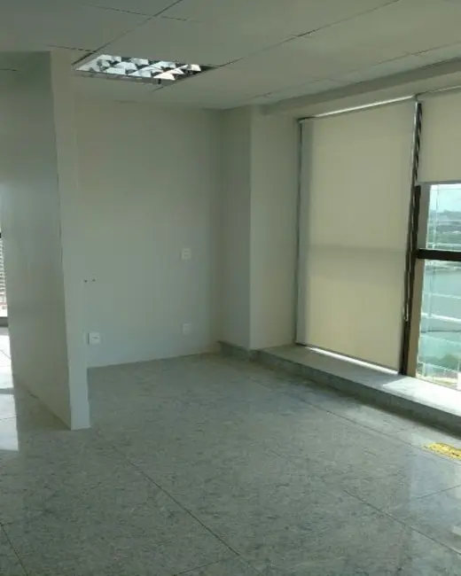Foto 3 de Sala Comercial para alugar, 37m2 em Pina, Recife - PE