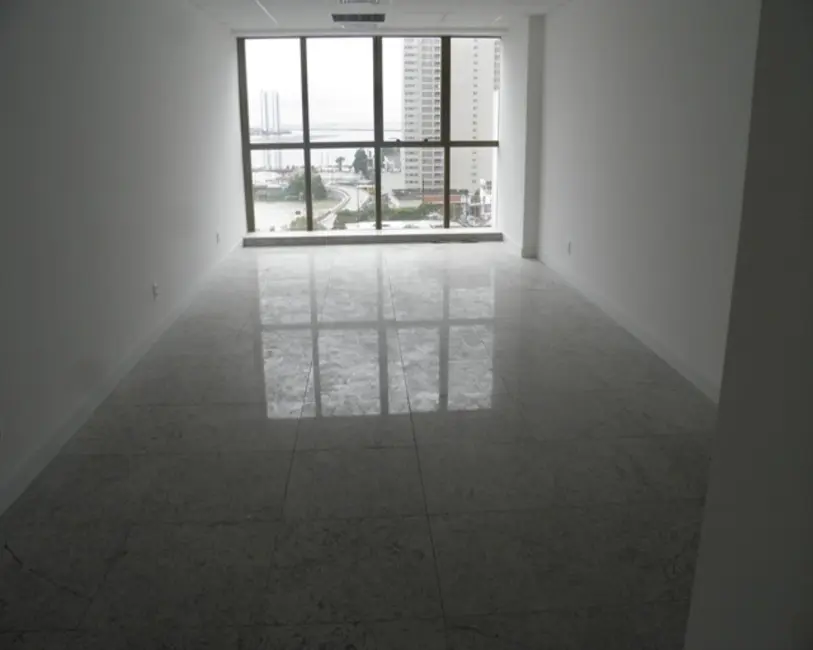 Foto 2 de Sala Comercial para alugar, 36m2 em Pina, Recife - PE