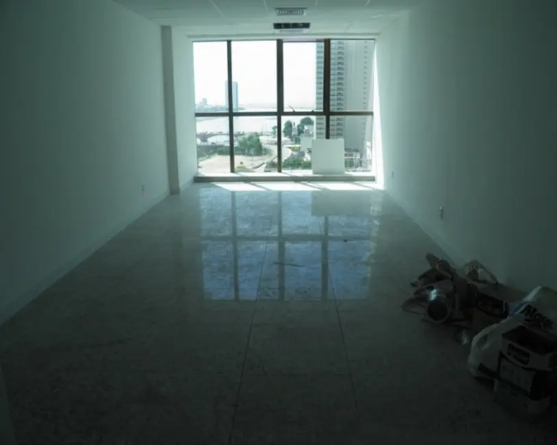 Foto 5 de Sala Comercial para alugar, 36m2 em Pina, Recife - PE