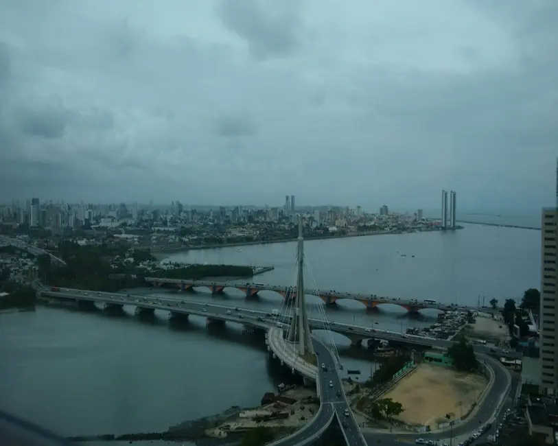 Foto 1 de Sala Comercial à venda e para alugar, 44m2 em Pina, Recife - PE