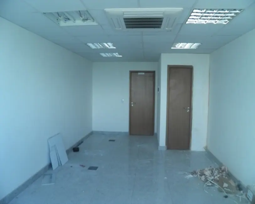 Foto 2 de Sala Comercial para alugar, 31m2 em Pina, Recife - PE