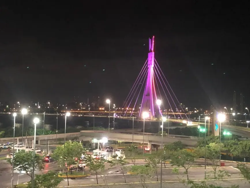 Foto 1 de Sala Comercial à venda e para alugar, 31m2 em Pina, Recife - PE