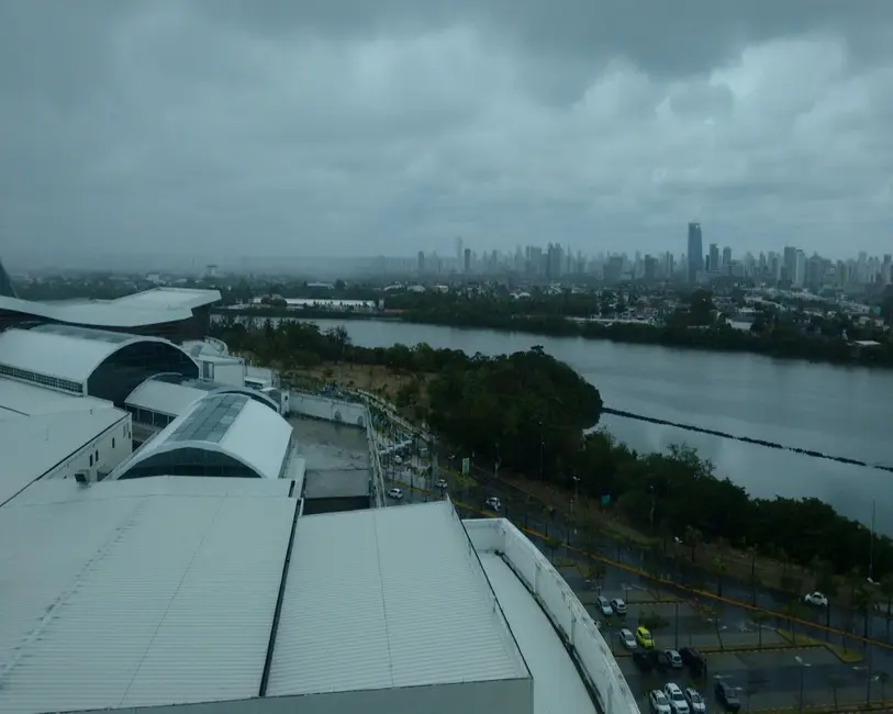 Foto 5 de Sala Comercial para alugar, 36m2 em Pina, Recife - PE