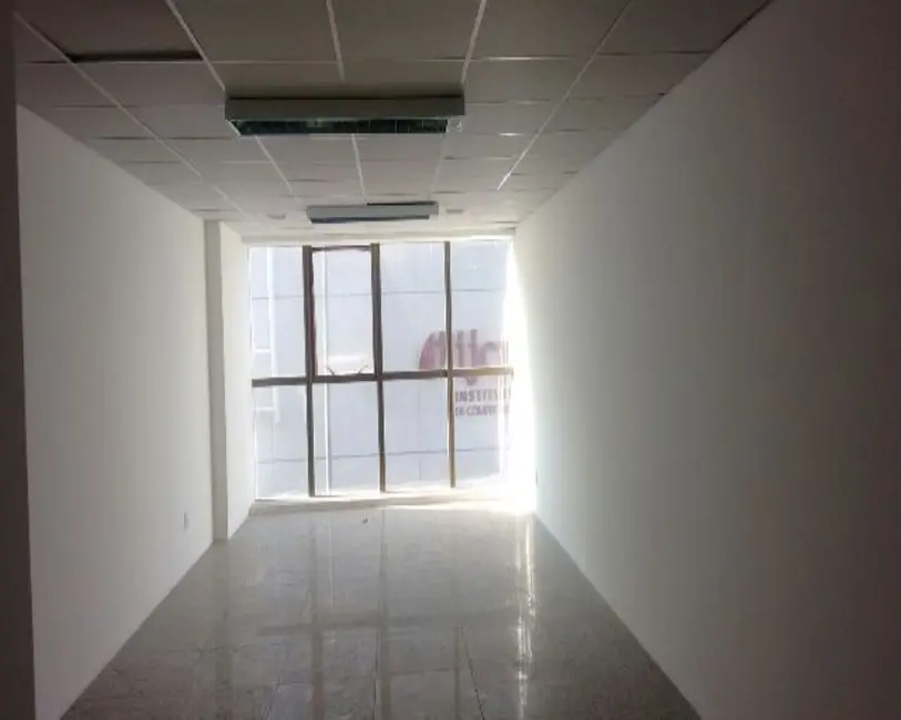 Foto 6 de Sala Comercial para alugar, 36m2 em Pina, Recife - PE