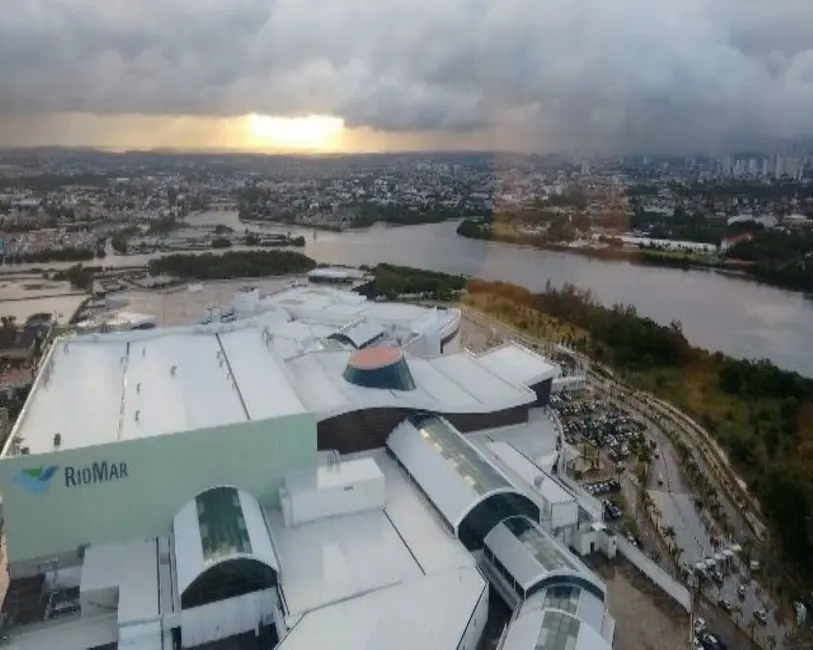 Foto 4 de Sala Comercial para alugar, 36m2 em Pina, Recife - PE